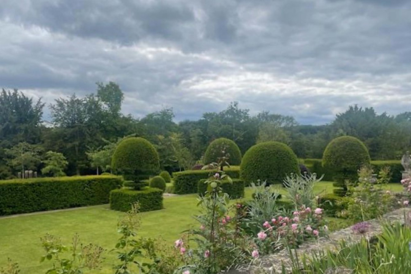 Mounton House
