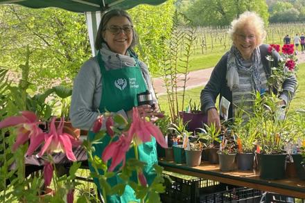 Denbies May 2024 Helan Hansen-Hjul and Wendy Bentall