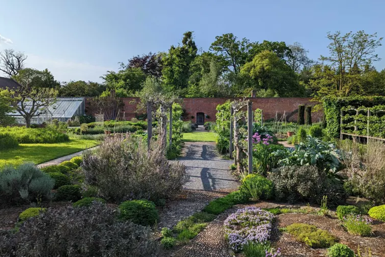 Hampton Gardens
