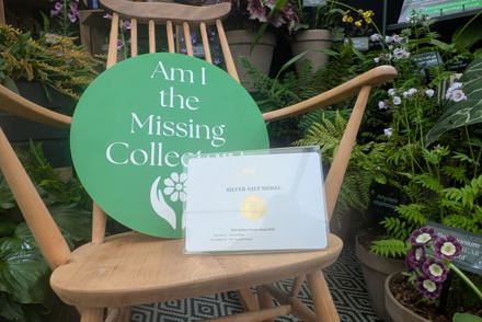 Medals for National Plant Collection Holders in the Plant Heritage Zone